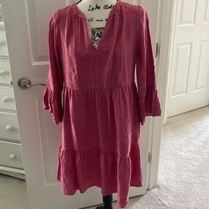 Linen dress by Velvet (Graham and Spencer).  New with out tags. Small.